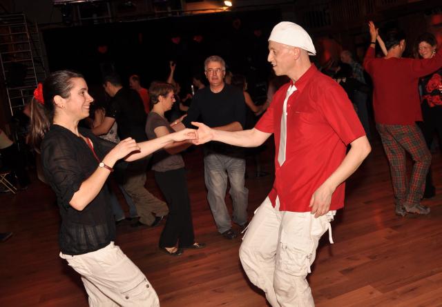 min 2010 02 14 station danse 470